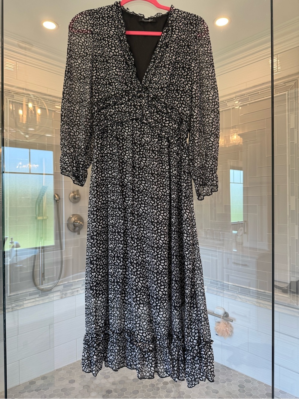Black & White Long Sleeve V-Neck Midi Dress